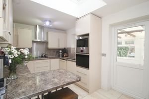 Photo 19- click for photo gallery